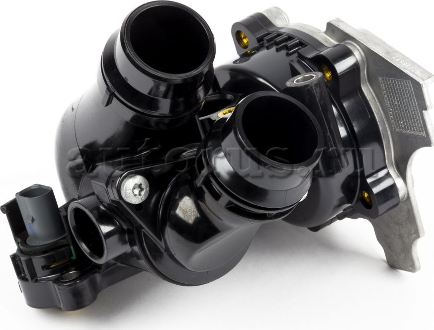 Помпа (водяной насос) VAG. Артикул 06H121026DR