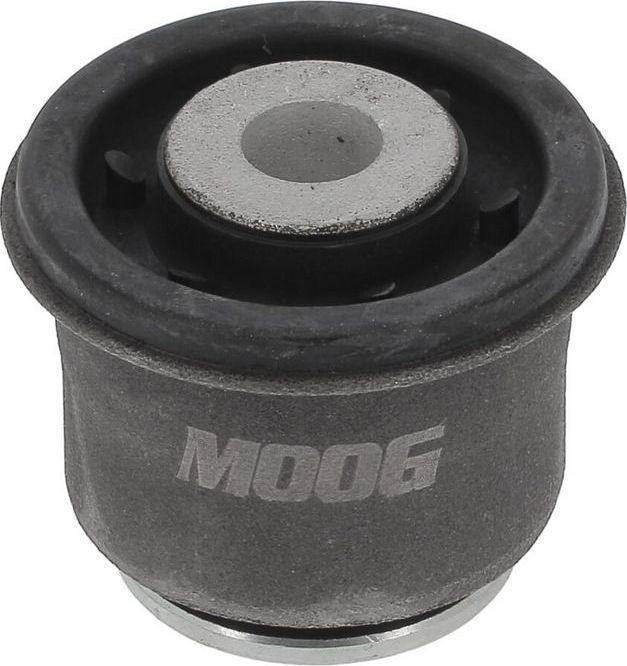 Сайлентблок переднего рычага подвески MOOG. Артикул FI-SB-18738