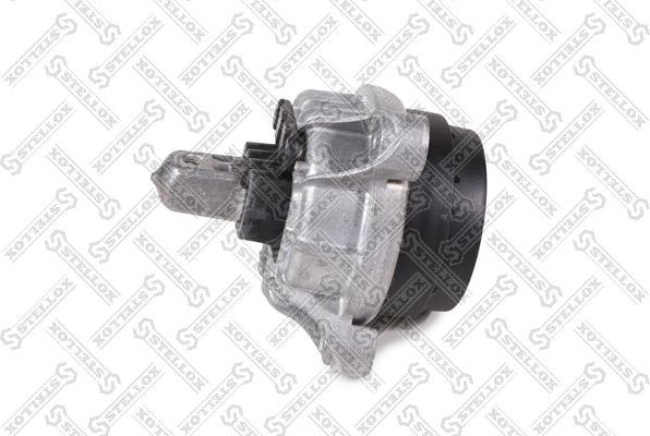 Подушка (опора) двигателя Stellox. Артикул 25-18305-SX