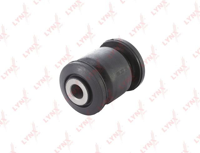 Сайлентблок переднего рычага подвески LYNXauto нижний внутренний для Mazda MPV I (LV) 1988-1999. Артикул C8937