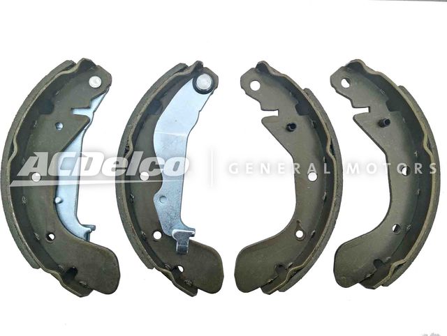 Тормозные колодки ACDelco задние для Chevrolet Aveo I 2003-2012. Артикул 19372231