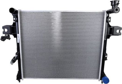 Радиатор охлаждения двигателя Zentparts. Артикул Z20321