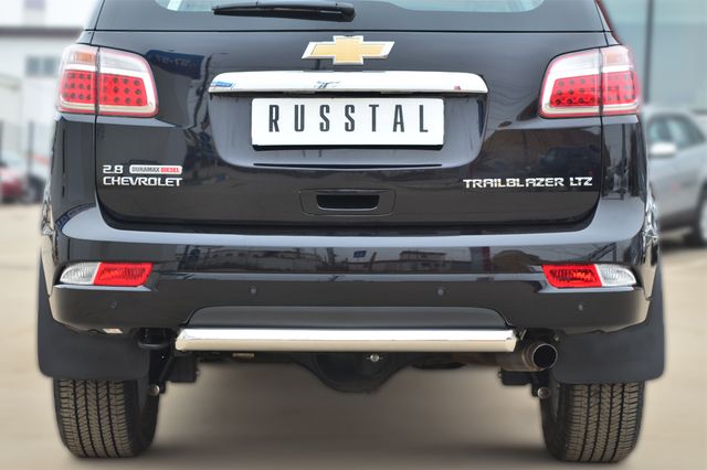 Защита RusStal заднего бампера d63 (дуга) для Chevrolet TrailBlazer II 2012-2016. Артикул CTRZ-001513