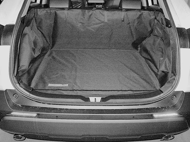 Защитный чехол AUTOSMSTUDIO "Standart" в багажник автомобиля для Toyota RAV4 V ХА50 2019-2026, черный. Артикул TP-RAV4(XA50)-STD-BL