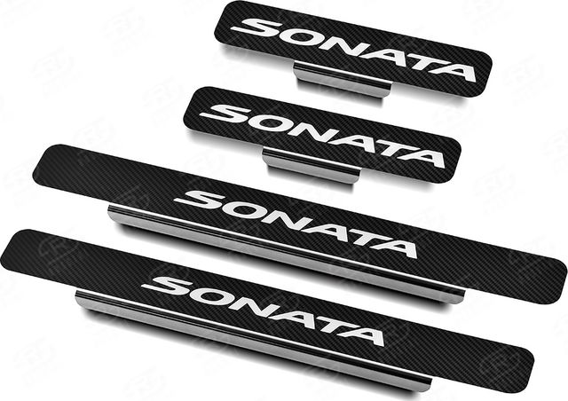 Накладки RusStal на пороги (лист нерж., карбон, надпись) для Hyundai Sonata VIII 2020-2026. Артикул HYSON20-06