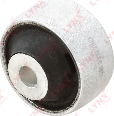 Сайлентблок переднего рычага подвески LYNXauto. Артикул B8325