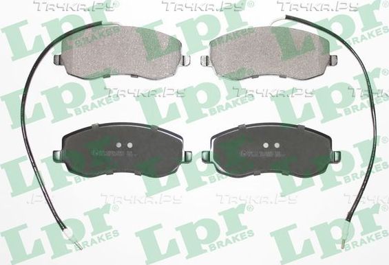 Тормозные колодки LPR. Артикул 05P1557