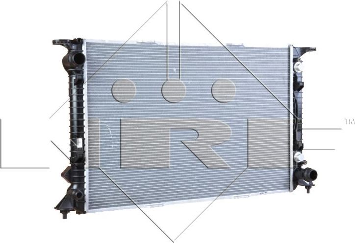 Радиатор охлаждения двигателя NRF EASY FIT для Audi A6 IV (C7) 2010-2018. Артикул 53719