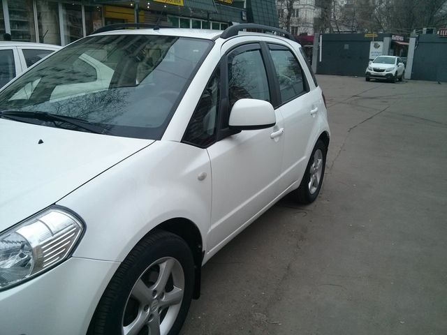 Дефлекторы Heko для окон Suzuki SX4 I xэтчбек 2006-2013. Артикул 28632