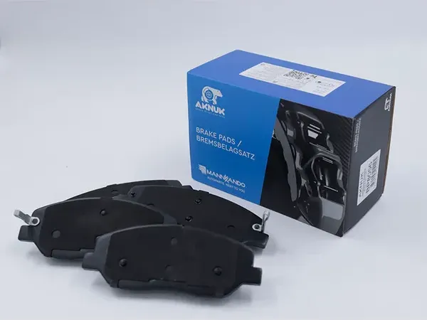 КОЛОДКИ ТОРМОЗНЫЕ ДИСКОВЫЕ ПЕРЕДНИЕ AKNUK HYUNDAI SANTA FE II (CM), 10 Aknuk. Артикул BP8056