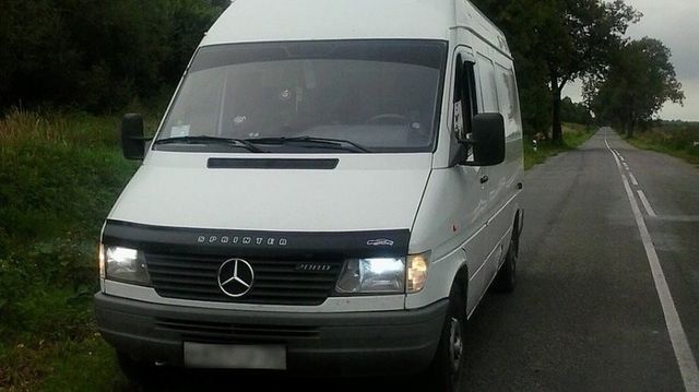 Дефлектор VT52 для капота Mercedes-Benz Sprinter W903 1995-2002. Артикул MRD03VT