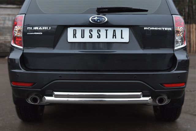 Защита RusStal заднего бампера d63/42 (дуга) для Subaru Forester III 2008-2012. Артикул SFRZ-001006
