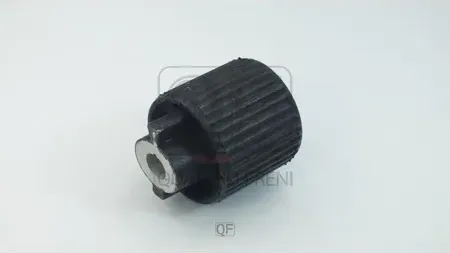 САЙЛЕНТБЛОК ЗАДНЕЙ БАЛКИ (Quattro Freni). Артикул QF24D00215