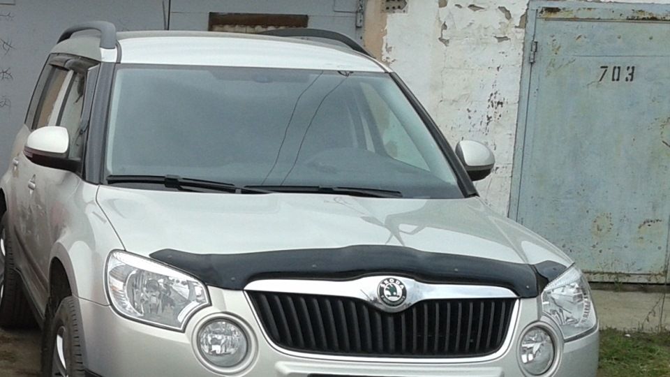 Дефлектор SIM для капота Skoda Yeti 2009-2013. Артикул SSCYET0912
