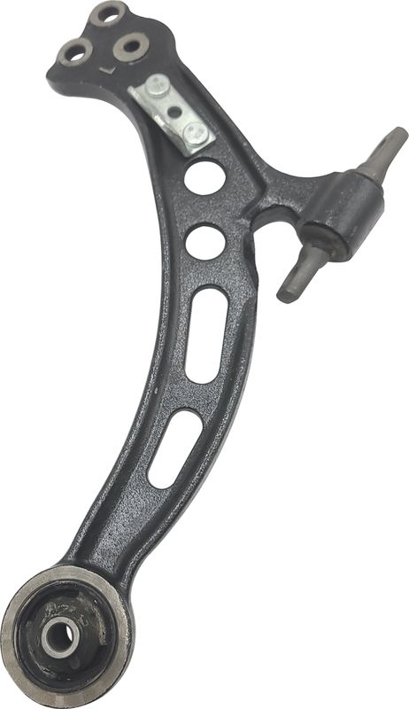 Поперечный рычаг передней подвески CTR левый для Toyota Camry 10 (V10, XV10) 1991-1996. Артикул CQ0304L