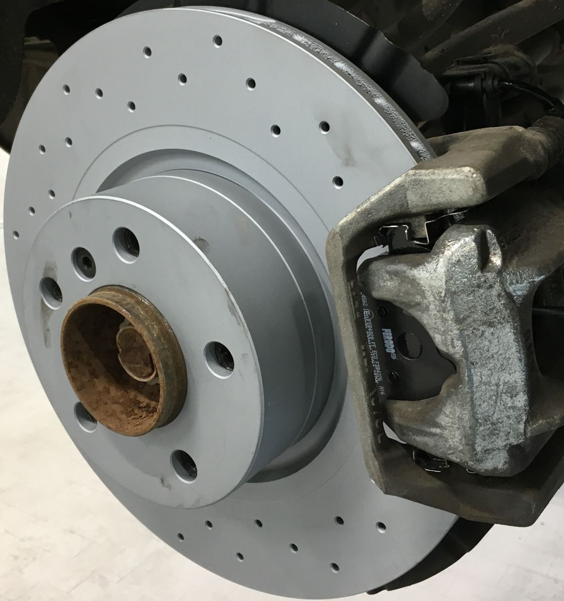 Тормозной диск Zimmermann Sport Coat Z. Артикул 150.3495.52