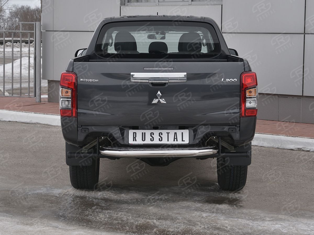 Защита RusStal заднего бампера d63 с листом (вариант1) для Mitsubishi L200 V рестайлинг 2018-2026. Артикул ML2Z-0032731