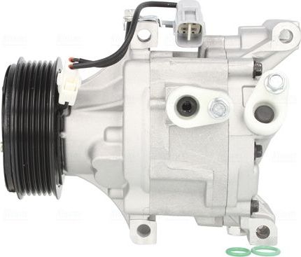 Компрессор кондиционера Nissens ** FIRST FIT ** для Toyota Corolla E120, E130 2001-2008. Артикул 890036