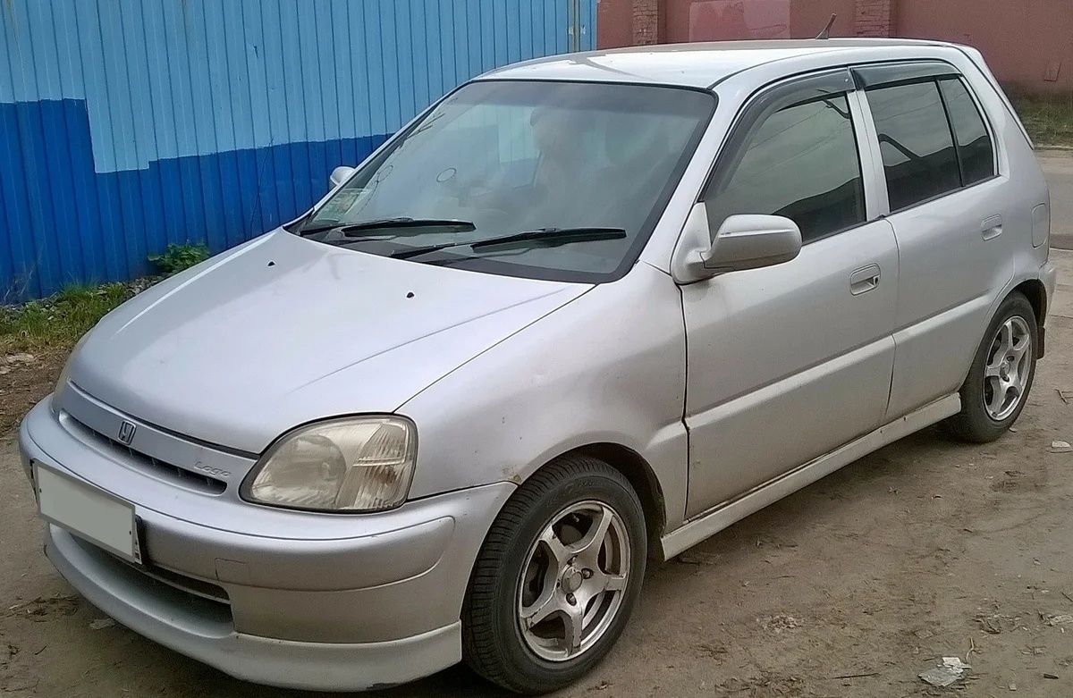 Дефлекторы Cobra Tuning для окон Honda Logo хэтчбек 5-дв. 1996-2001. Артикул H12996