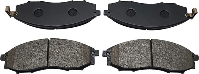 Тормозные колодки CTR передние для Nissan Navara D22 2001-2007. Артикул GK0726