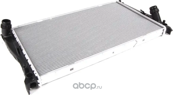 Радиатор охлаждения двигателя BMW. Артикул 17117547059