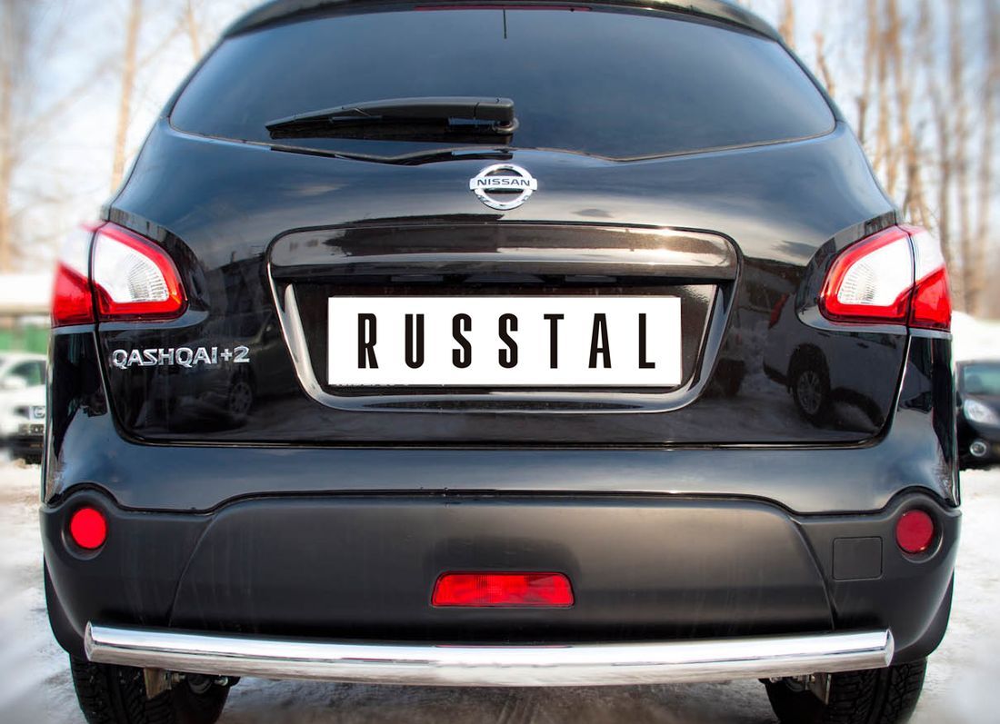 Защита RusStal заднего бампера d63 (дуга) для Nissan Qashqai+2 2008-2010. Артикул QNZ-001773