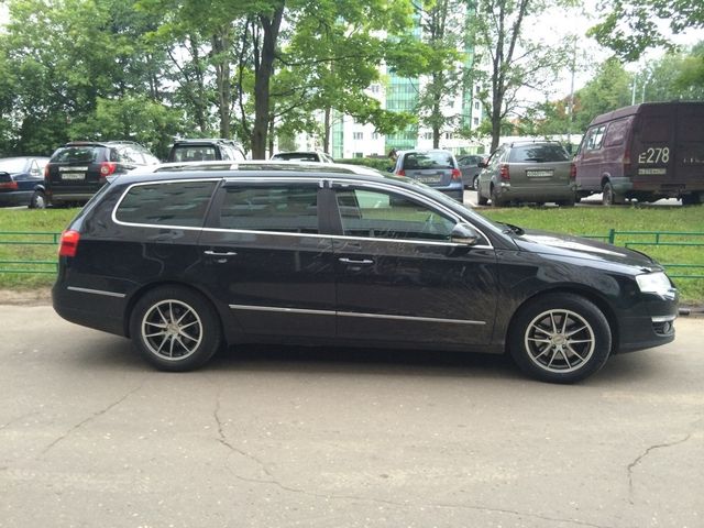 Дефлекторы V-Star для окон (с хром. молдингом) Volkswagen Passat B6 универсал 2005-2010. Артикул CHR17058