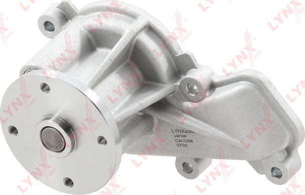 Помпа (водяной насос) LYNXauto. Артикул CW-0288