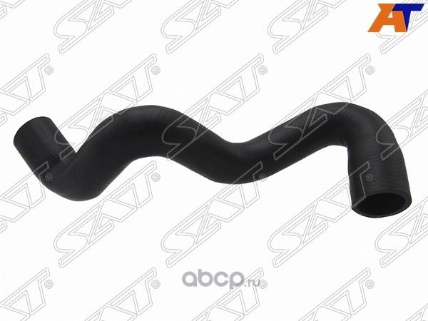 Патрубок радиатора нижний  FORD FOCUS 11- (SAT). Артикул ST1848122