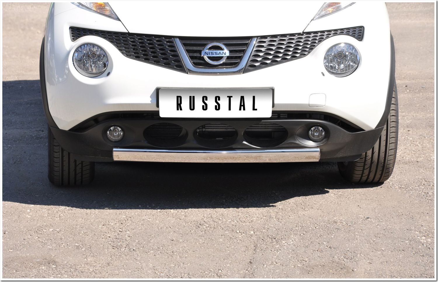 Защита RusStal переднего бампера овал d75x42 (дуга) для Nissan Juke передний привод 2010-2014. Артикул NJZ-000951