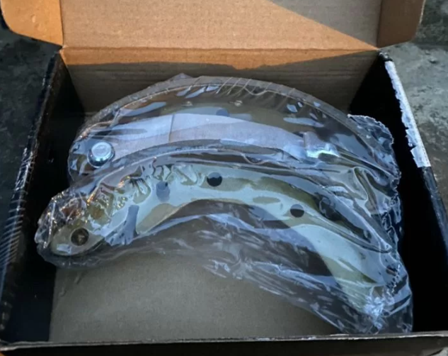 Тормозные колодки Miles. Артикул E210037