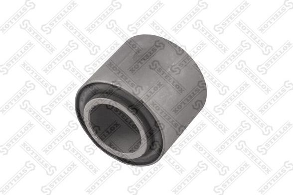 Сайлентблок переднего рычага подвески Stellox. Артикул 84-12022-SX