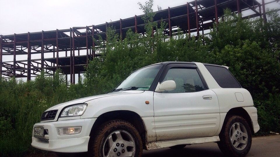 Дефлекторы Cobra Tuning для окон Toyota RAV4 I 3-дв. 1994-2000. Артикул T25294