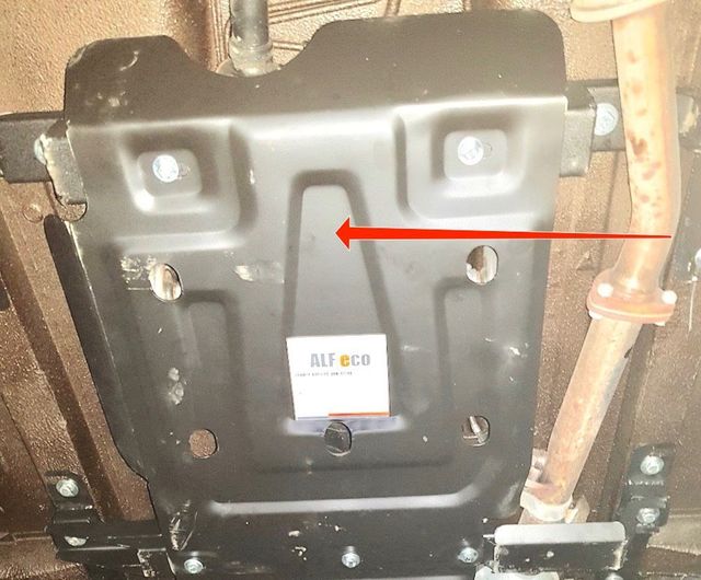 Защита алюминиевая Alfeco для раздатки ВАЗ 21214 4х4 3-дв., 4х4 Urban, 4х4 Bronto 2008-2026. Артикул ALF.28.19 AL4