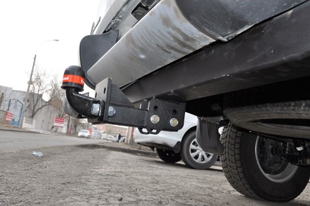 Фаркоп Oris (ранее Bosal) для Mitsubishi L200 IV 1й рестайлинг 2013-2015. Фланцевое крепление. Артикул 4164-F