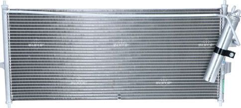 Радиатор кондиционера (конденсатор) NRF (алюминий) для Nissan Primera P12 2002-2008. Артикул 35563