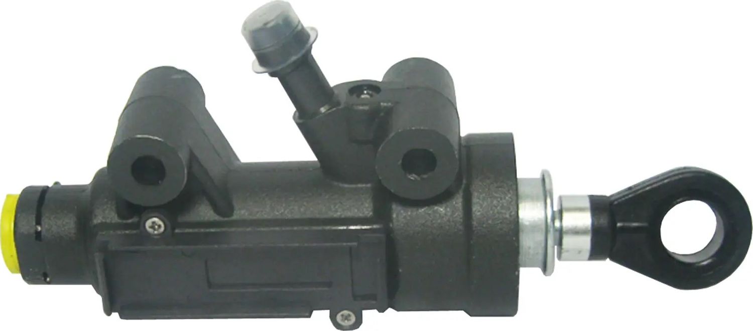 Цилиндр сцепления главный Brembo (алюминий). Артикул C 06 011