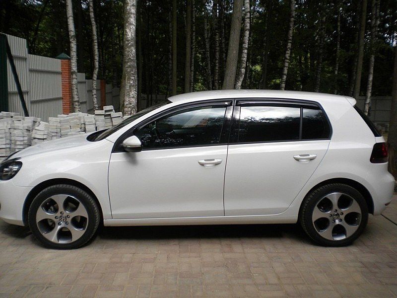 Дефлекторы SIM для окон Volkswagen Golf VI хэтчбек 2009-2012. Артикул SVOGOL0932