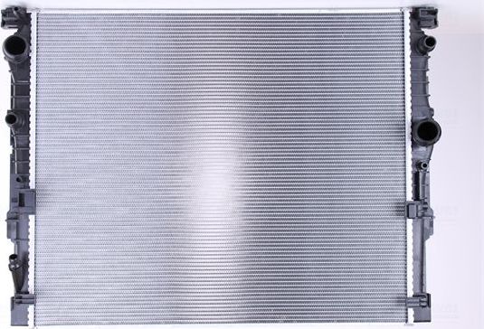 Радиатор охлаждения двигателя Nissens. Артикул 606236