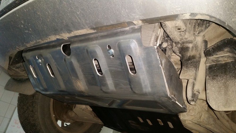 Защита алюминиевая Alfeco для радиатора Mitsubishi Pajero Sport III 2016-2026. Артикул ALF.14.47.1al