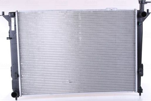 Радиатор охлаждения двигателя Nissens. Артикул 67522