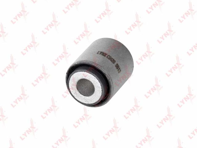 Сайлентблок заднего рычага подвески LYNXauto правый/левый для Mercedes-Benz E-Класс I (W124) 1993-1998. Артикул C8420