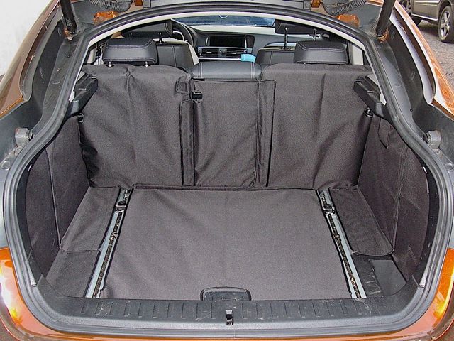 Защитный чехол AUTOSMSTUDIO "Maxi" в багажник автомобиля для BMW X4 F26 2014-2018, черный. Артикул TP-X4F26-MAXI-BL