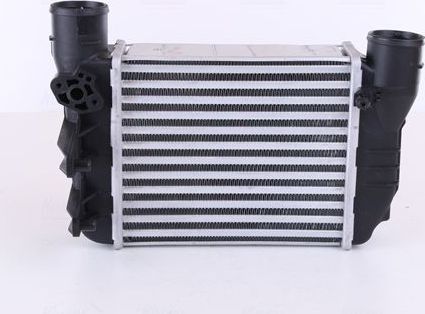 Интеркулер Nissens. Артикул 96709