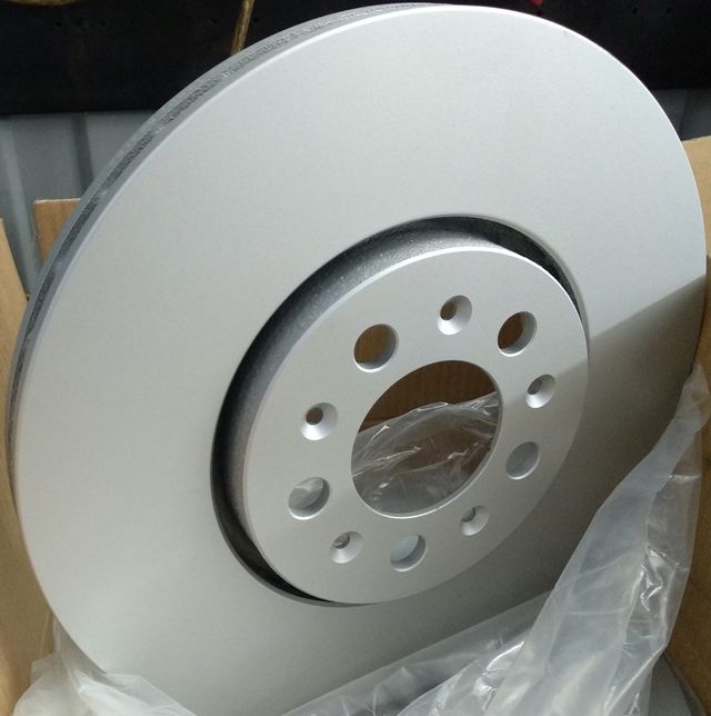 Тормозной диск Bosch передний для Skoda Rapid I 2012-2019. Артикул 0 986 479 914