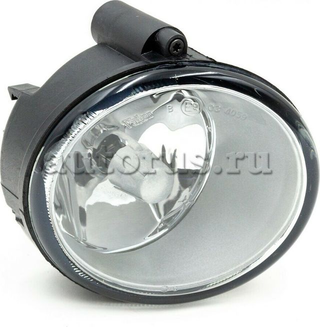 Фара противотуманная Renault. Артикул 7701045717
