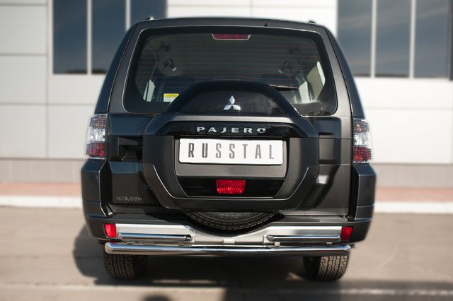 Защита RusStal заднего бампера d63 (дуга) d42х2 (дуга) для Mitsubishi Pajero IV 2014-2026. Артикул MPZ-002049