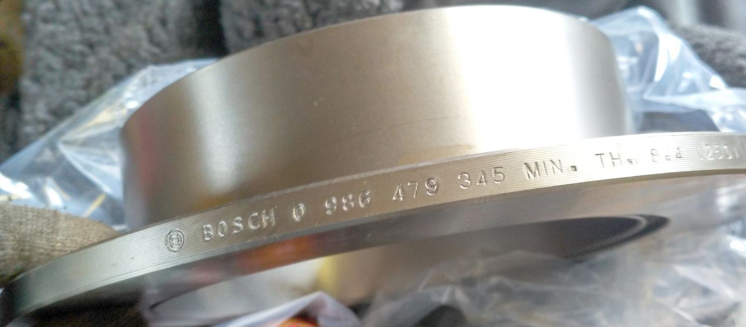 Тормозной диск Bosch. Артикул 0 986 479 345
