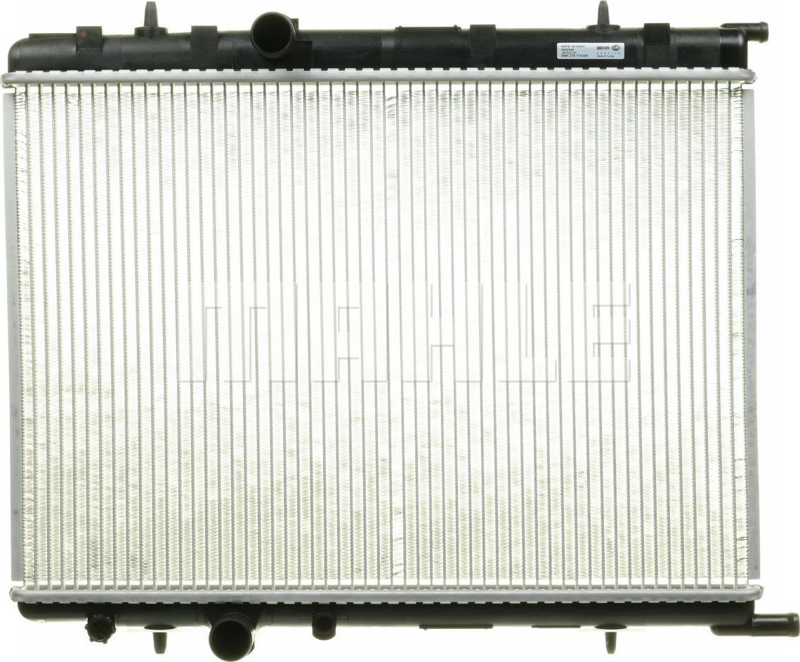 Радиатор охлаждения двигателя Mahle Premium. Артикул CR 515 000P