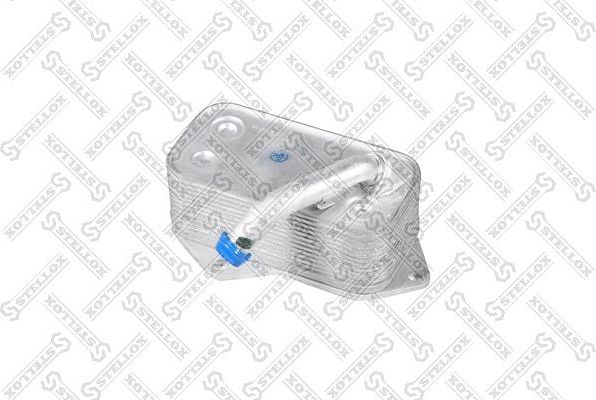 Радиатор масляный (маслоохладитель) для двигателя Stellox. Артикул 10-73029-SX